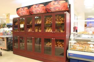Rafturi comerciale pentru paine